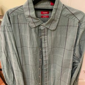 Men's XL Izod long sleeved button down shirt